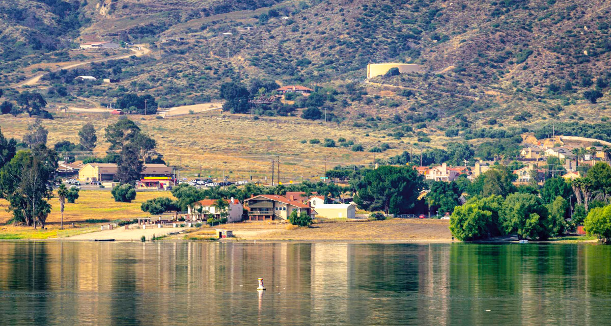 Picture of Lake Elsenore - Post Title Rains add six feet of water to Lake Elsinore, raising the lake to its highest water level in eight years